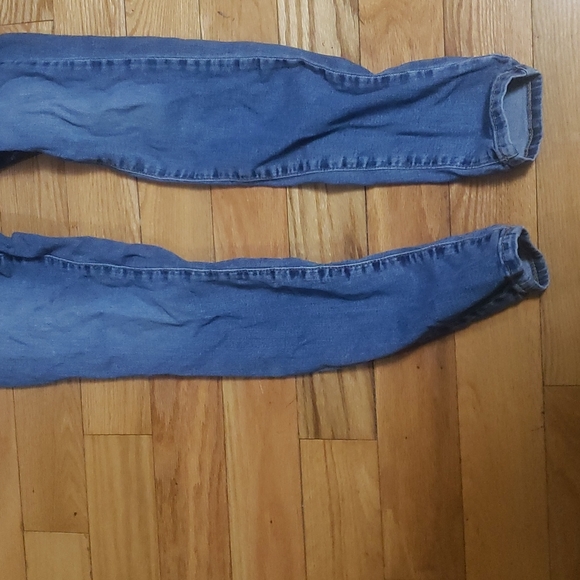 size 25 guess womans jeans - Picture 2 of 5